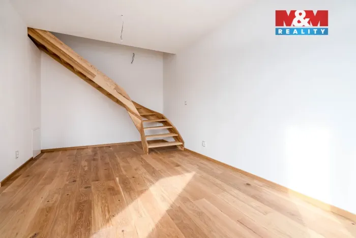 Prodej bytu 3+kk, Klínec, 84 m2