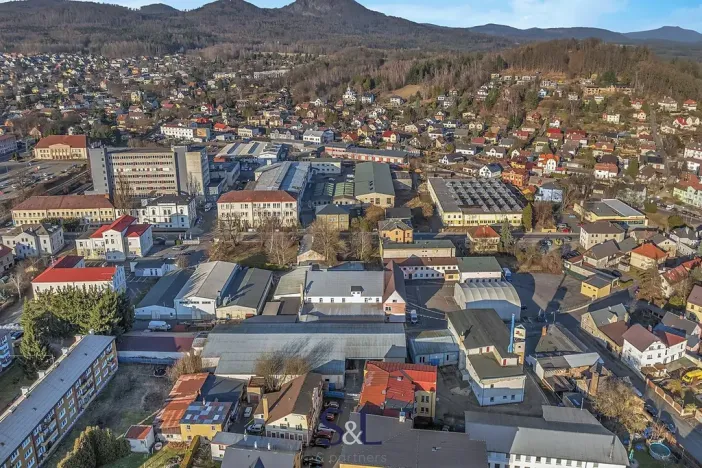 Prodej výrobních prostor, Nový Bor, Sklářská, 6477 m2
