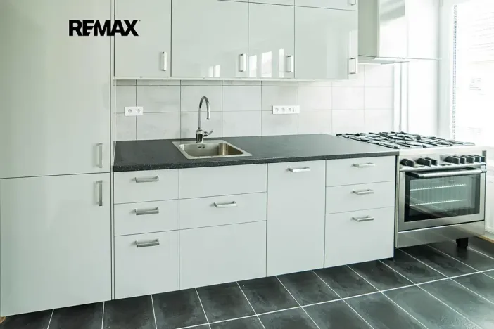 Pronájem bytu 2+kk, Jindřichův Hradec, Tovární, 61 m2