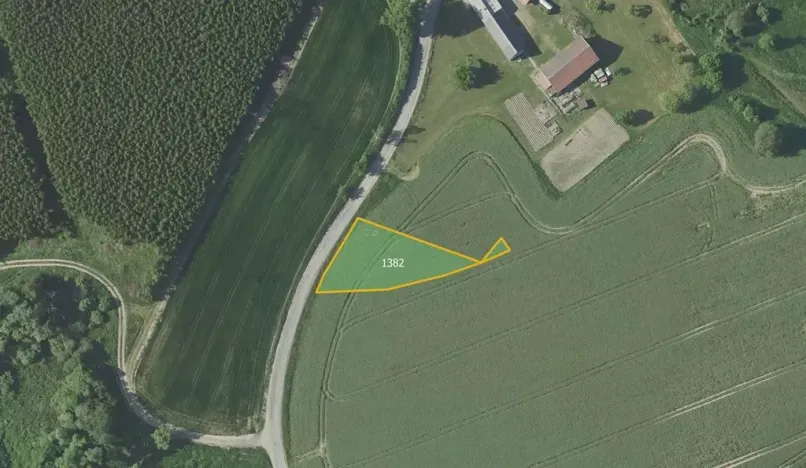 Prodej pole, Veliš, 27408 m2