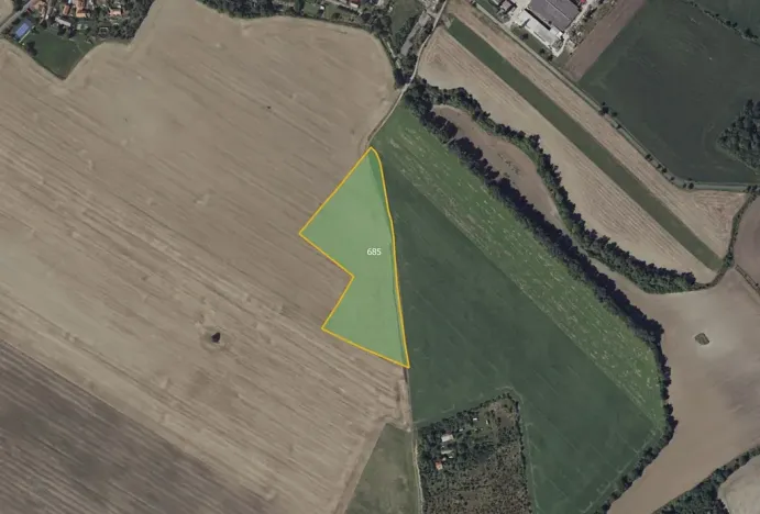 Prodej pole, Děčany, 38023 m2