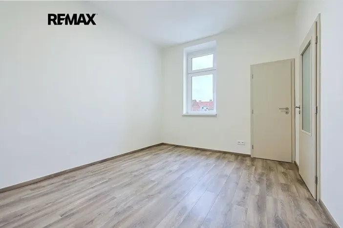 Pronájem bytu 3+kk, Plzeň, Koterovská, 81 m2