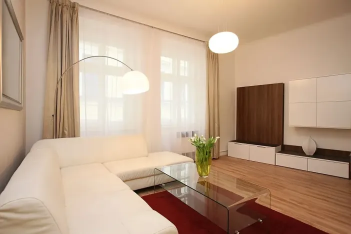 Prodej bytu 2+1, Praha - Staré Město, Liliová, 64 m2