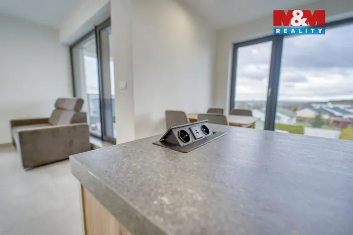 Pronájem bytu 2+kk, Plzeň, Pálavská, 57 m2