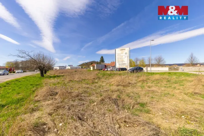 Prodej komerčního pozemku, Kuřim, 2221 m2