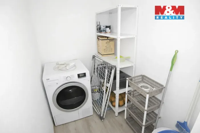 Pronájem bytu 3+kk, Praha - Vysočany, Podnádražní, 72 m2