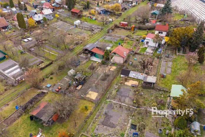 Prodej chaty, Kladno, 16 m2