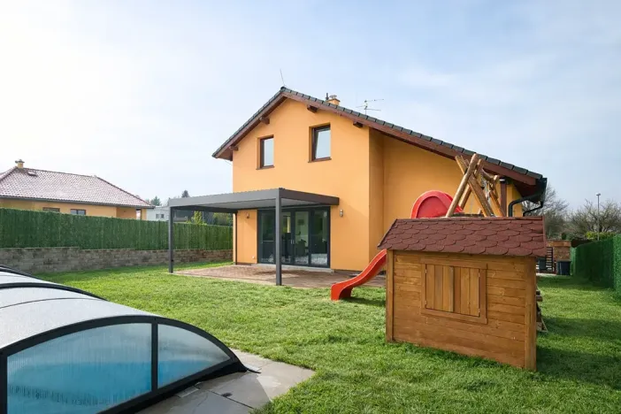 Prodej rodinného domu, Říčany, Bazalková, 101 m2