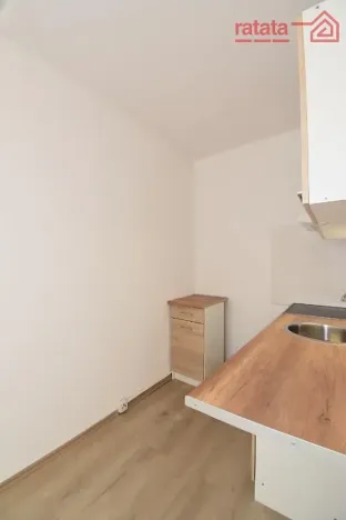 Pronájem bytu 2+kk, Most, Komořanská, 40 m2