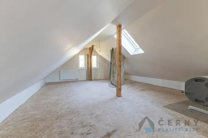 Prodej rodinného domu, Jablonec nad Nisou, Brigádnická, 203 m2