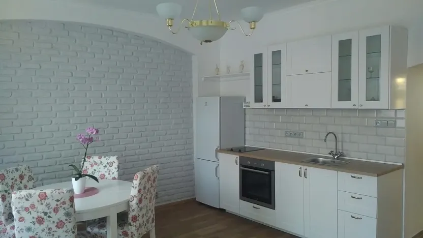 Pronájem bytu 2+kk, Karlovy Vary, Petřín, 60 m2