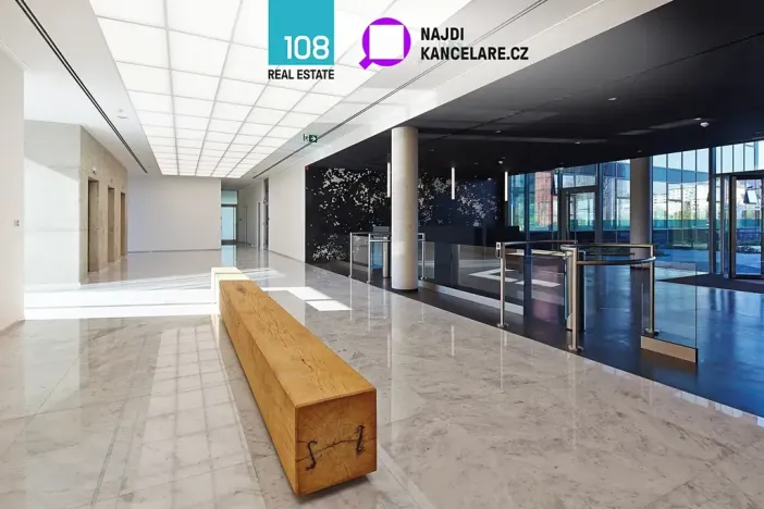Pronájem kanceláře, Brno, Palachovo náměstí, 557 m2