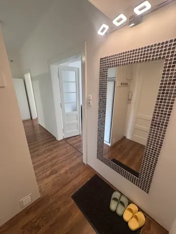 Pronájem bytu 2+1, Praha - Vinohrady, Moravská, 64 m2