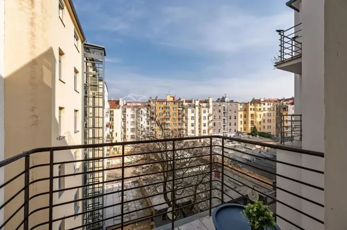 Prodej bytu 3+kk, Praha - Vinohrady, Laubova, 76 m2