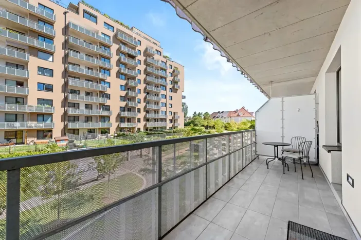 Pronájem bytu 2+kk, Praha - Strašnice, Zvěřinova, 72 m2