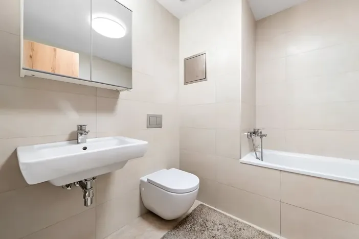 Pronájem bytu 2+kk, Praha - Strašnice, Zvěřinova, 72 m2