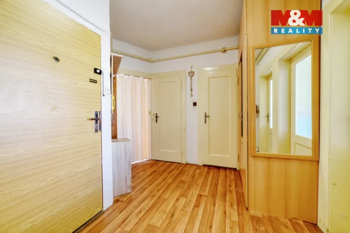 Prodej bytu 3+1, Cheb, Valdštejnova, 86 m2