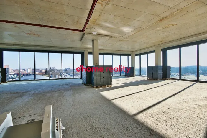 Pronájem kanceláře, Olomouc, tř. Kosmonautů, 350 m2