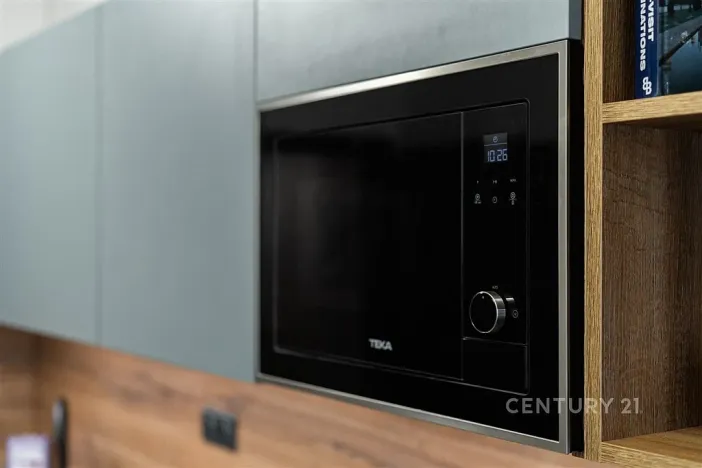 Pronájem bytu 2+kk, Praha, Plzeňská, 43 m2