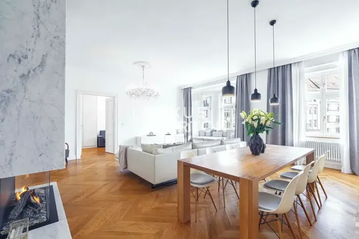 Prodej bytu 4+kk, Praha - Bubeneč, Puškinovo náměstí, 147 m2