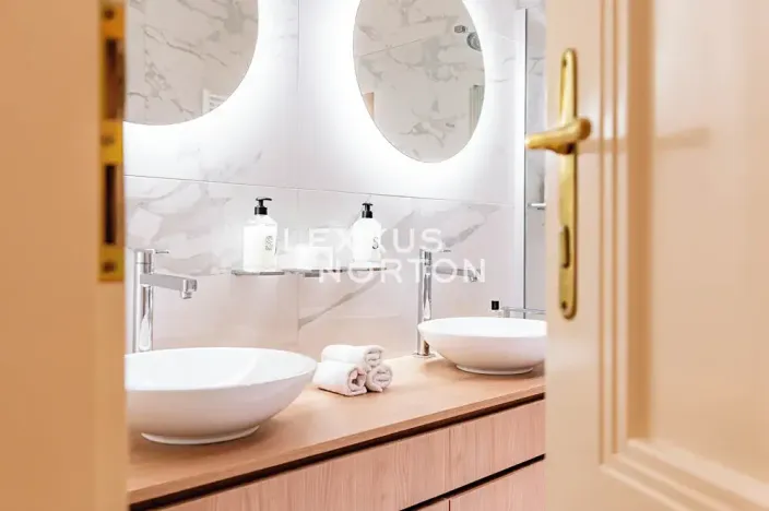 Prodej bytu 4+kk, Praha - Bubeneč, Puškinovo náměstí, 147 m2