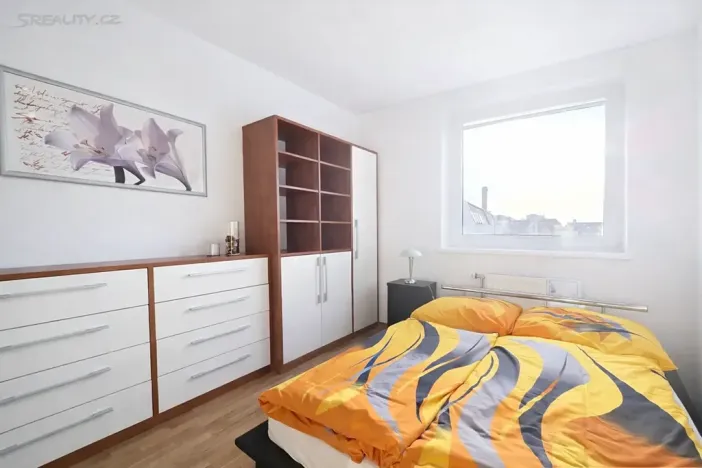 Pronájem bytu 3+kk, Praha - Žižkov, Pod Parukářkou, 75 m2