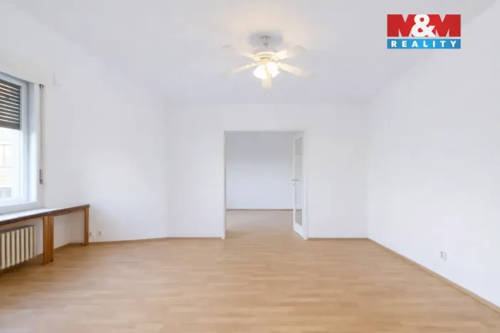 Pronájem bytu 3+1, Praha - Nové Město, Masarykovo nábřeží, 110 m2