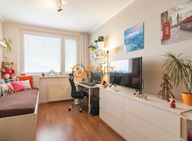 Prodej bytu 3+1, Hodonín, Vřesová, 68 m2