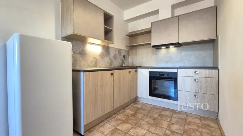 Pronájem bytu 2+kk, Písek, Topělecká, 40 m2