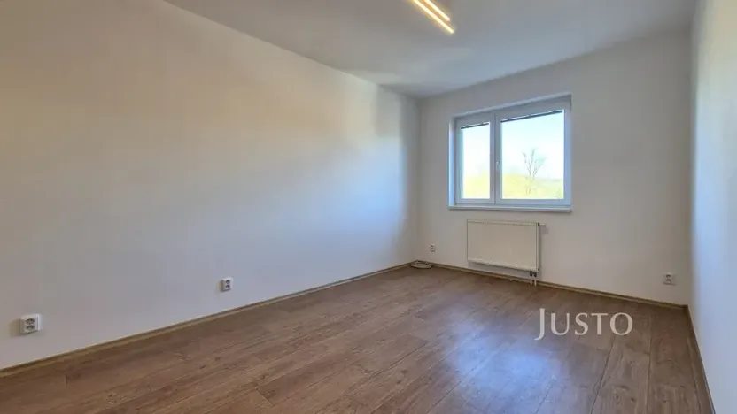 Pronájem bytu 2+kk, Písek, Topělecká, 40 m2