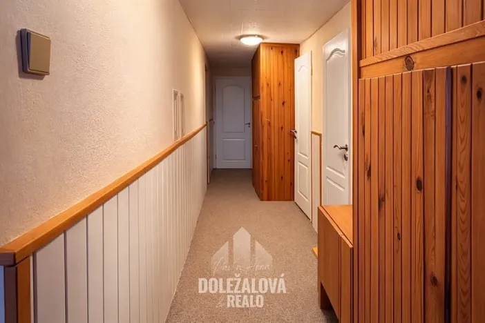 Pronájem bytu 2+1, Číhalín, 70 m2