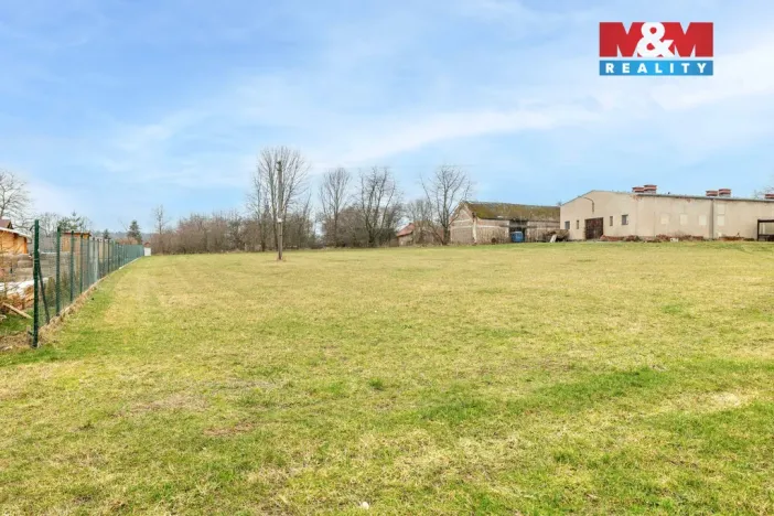 Prodej pozemku pro bydlení, Úžice, 2519 m2