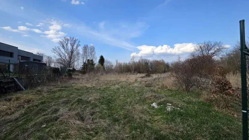 Dražba pozemku, Praha - Ďáblice, Červenomlýnská, 3900 m2