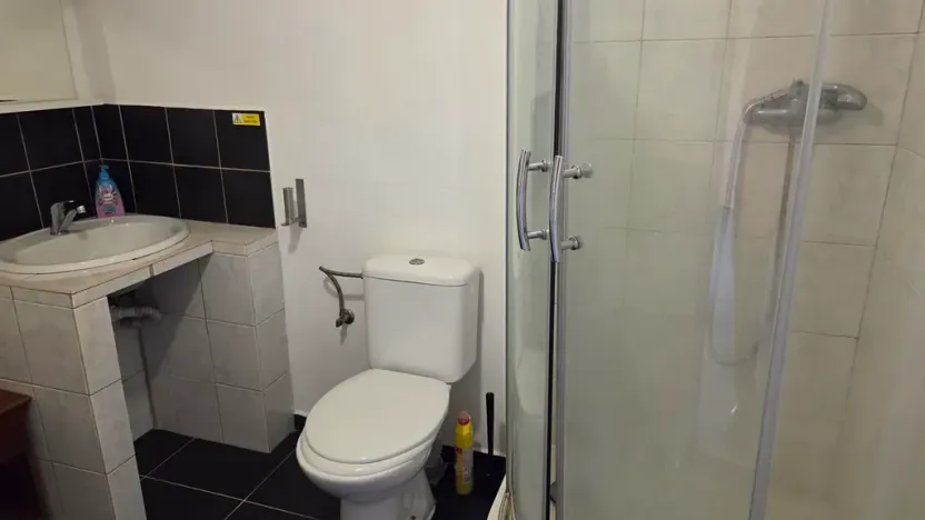 Pronájem kanceláře, Frýdlant nad Ostravicí, Náměstí, 17 m2