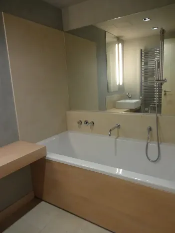 Pronájem bytu 2+kk, Praha - Karlín, Rohanské nábřeží, 62 m2