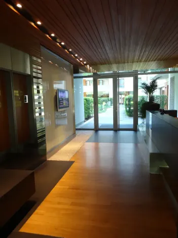 Pronájem bytu 2+kk, Praha - Karlín, Rohanské nábřeží, 62 m2