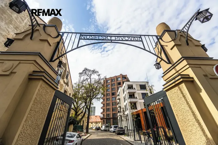 Pronájem bytu 2+kk, Praha - Nusle, Vrtbova, 42 m2