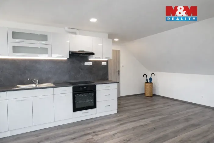 Pronájem bytu 2+kk, Ludgeřovice, 50 m2