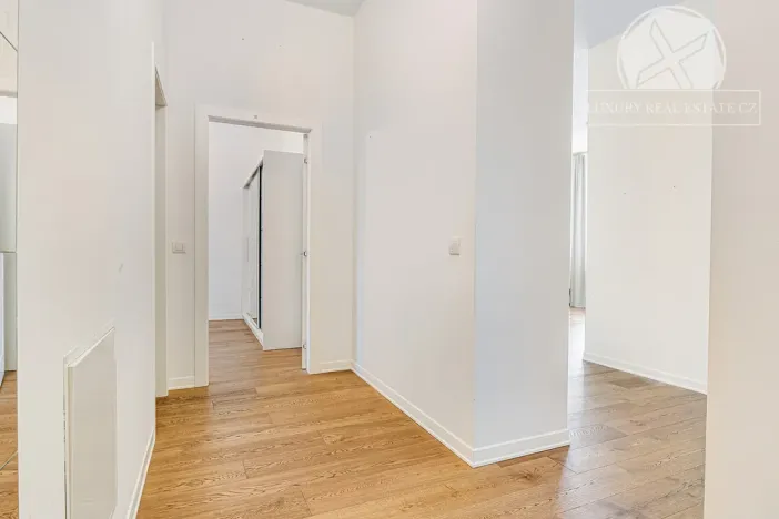 Prodej bytu 3+kk, Praha - Smíchov, Grafická, 69 m2