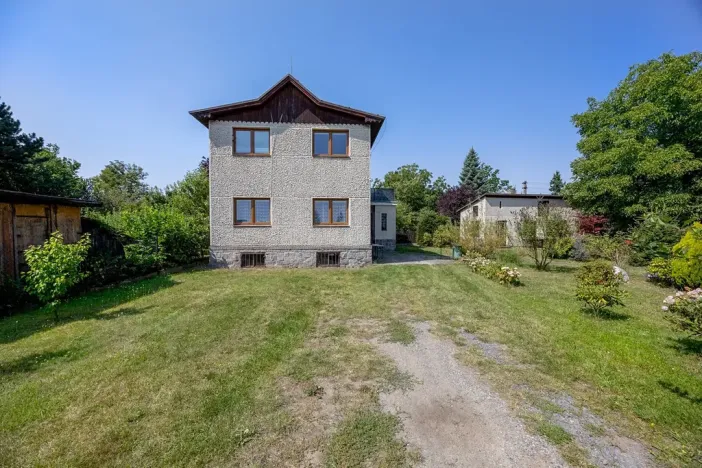 Prodej rodinného domu, Strančice, 193 m2