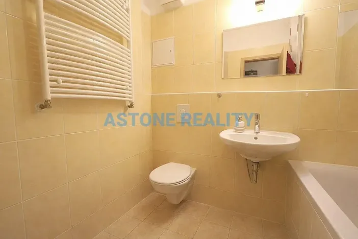 Prodej bytu 2+kk, Praha - Michle, V dolině, 58 m2