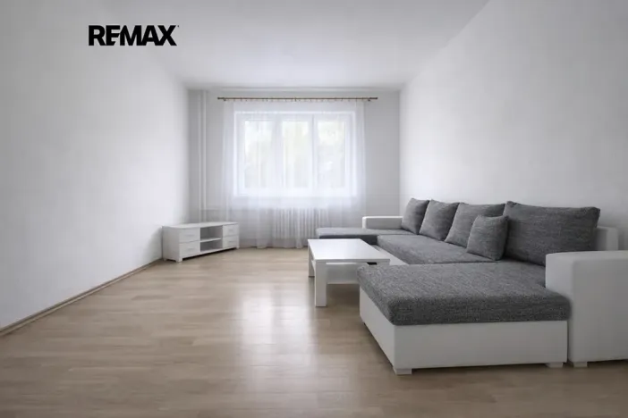 Pronájem bytu 1+1, Adamov, Petra Jilemnického, 40 m2