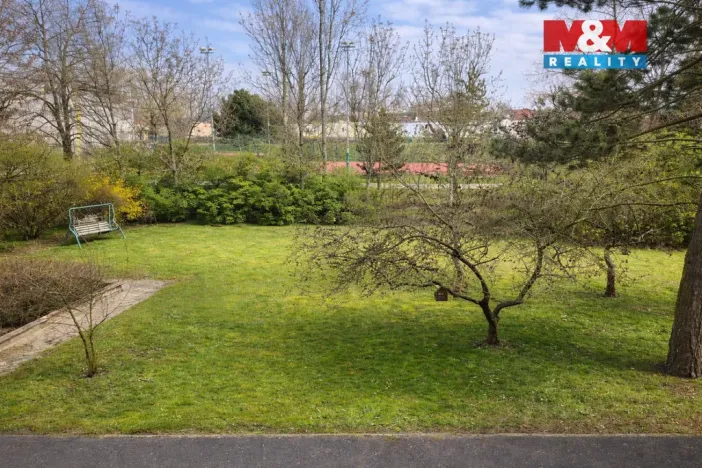 Pronájem bytu 1+1, Louny, Tomanova, 35 m2