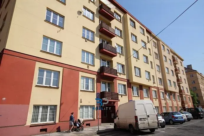 Prodej bytu 2+1, Praha - Holešovice, Jateční, 52 m2