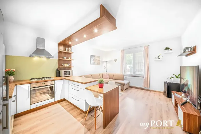 Pronájem bytu 2+kk, Plzeň, Revoluční, 44 m2