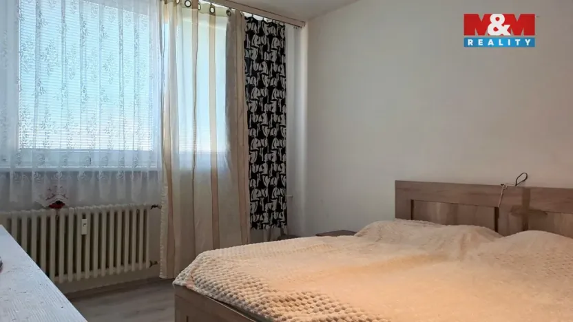 Prodej bytu 3+1, Hustopeče, Masarykovo nám., 62 m2