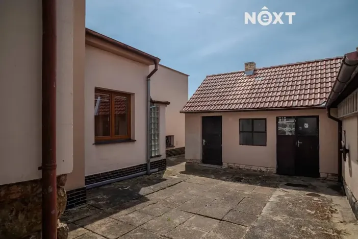 Prodej bytu 2+1, Zahájí, 58 m2