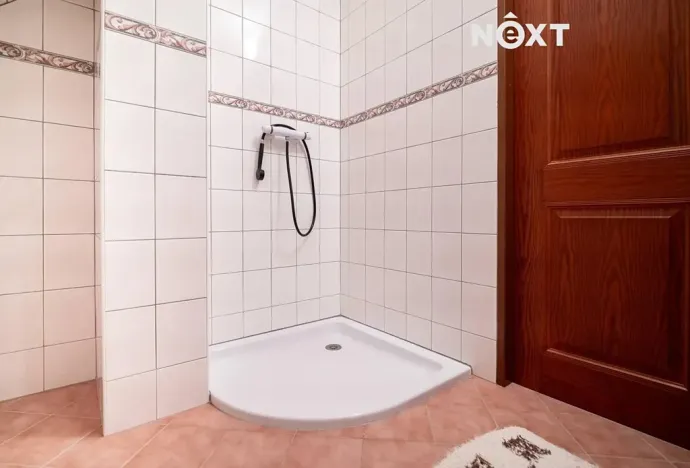 Prodej rodinného domu, Jindřichův Hradec, 197 m2