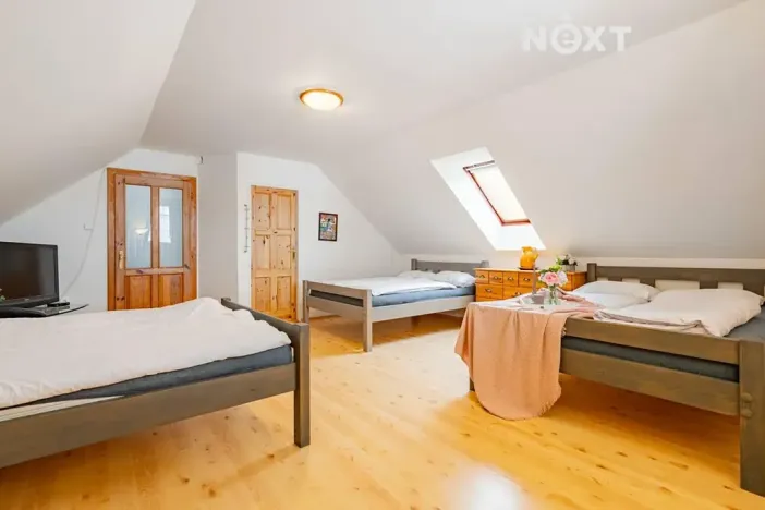 Prodej ubytování, Horní Stropnice, 360 m2