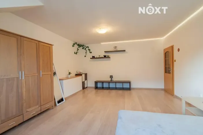 Prodej bytu 2+1, České Budějovice, Skuherského, 80 m2